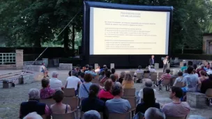 Des séances auront notamment lieu au jardin des Prés Fichaux © Maison de la Culture de Bourges.