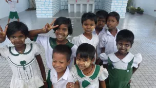 En Asie du Sud Est, l’ensemble des pays ont opté pour l’uniforme à l’école. 