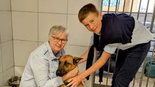 Notre jeune stagiaire, Alexandre, était à deux doigts d'adopter Echo.