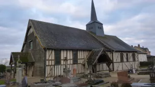 L'église en pans de bois de Drosnay avant l'incendie