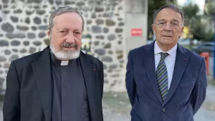 Mgr Pascal Gollnisch et le Général Bernard Fleuriot