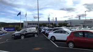 Parking de l'usine Michelin de Blavozy © Cédric Bonnefoy