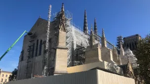 Les travaux portent sur la façade sud de la nef de la cathédrale Saint André