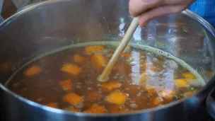 Le bouillon de légumes