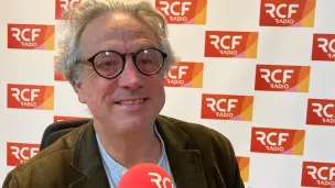 Pierre Fesquet est comédien, metteur en scène, écrivain, il publie "Piaf, un cri vers Dieu", chez Salvator