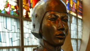 Portrait de Jeanne situé dans l'église Ste-Jeanne d'Arc de Rouen