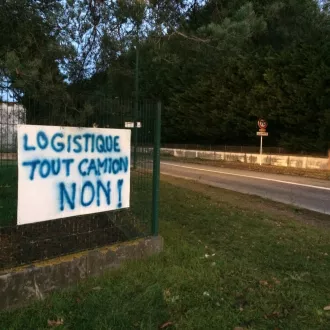 "Vierzon nord, hangars et tout camion, c'est NON"