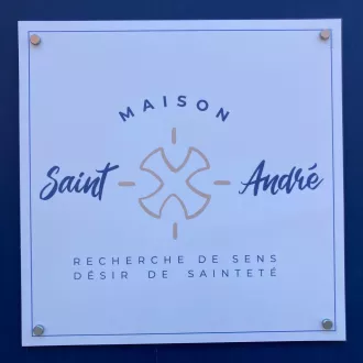 La Maison Saint André encourage l'étude des textes et l'engagement pour discerner