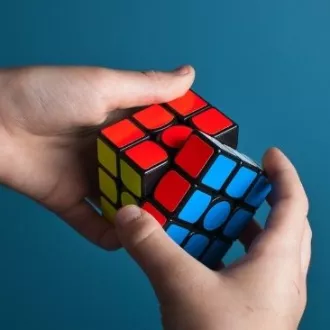 Olav Ahrens Rotne on Unsplash