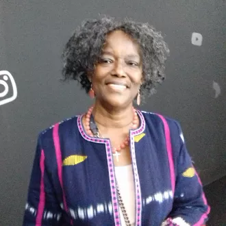 Pour Anna Bossman, ambassadrice de la république du Ghana, la BD est un moyen d'expression a soutenir en Afrique