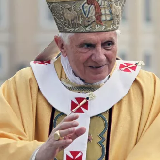 Le pape Benoît XVI en 2010 ©Wikimédia commons
