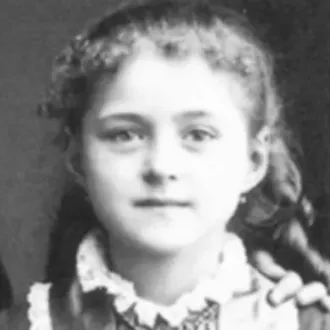 Thérèse en 1881 à l'âge de huit ans ©Wikimédia commons