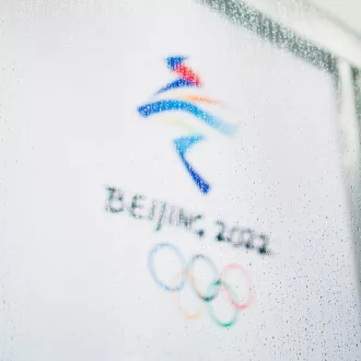 Affiche des Jeux Olympiques de Pékin de 2022. ©Unsplash