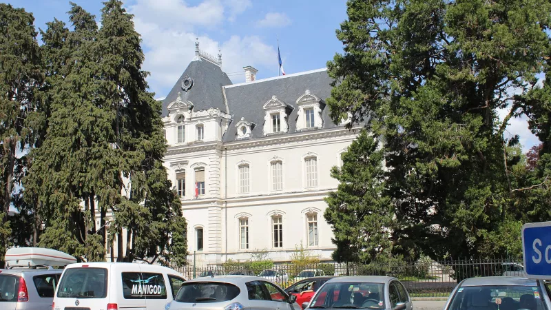 La Préfecture de Haute-Savoie, prise pour cible le 14 juillet 