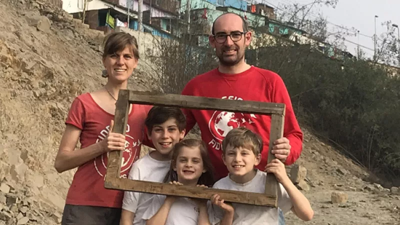 DR - Guillaume, Aurélie et leur trois enfants, Colombine, Balthasar et Zéphirin en mission au Pérou