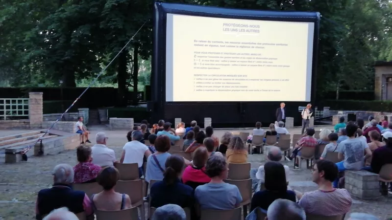 C'est la deuxième année que la MCB organise des séances de cinéma en plein air. © Maison de la Culture de Bourges.