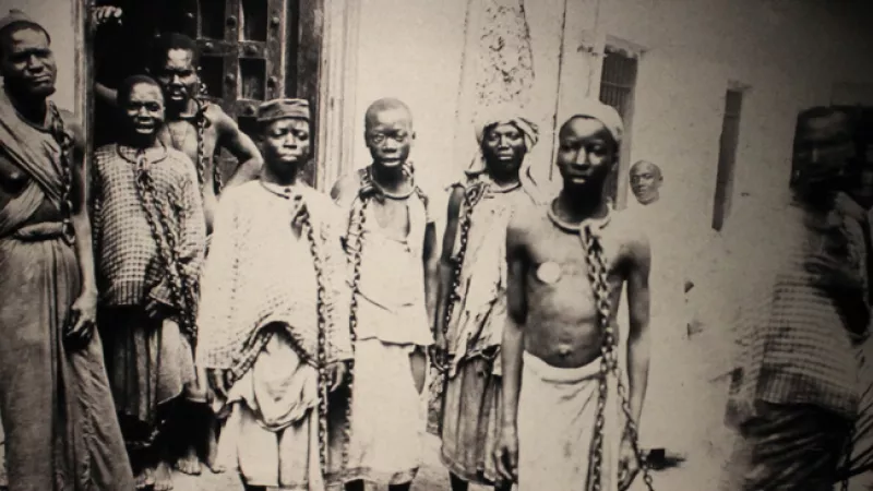 Wikimédia commons - Marché aux esclaves de Zanzibar au XIXè siècle