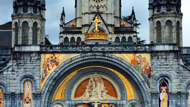 Pixabay - Le sanctuaire de Lourdes