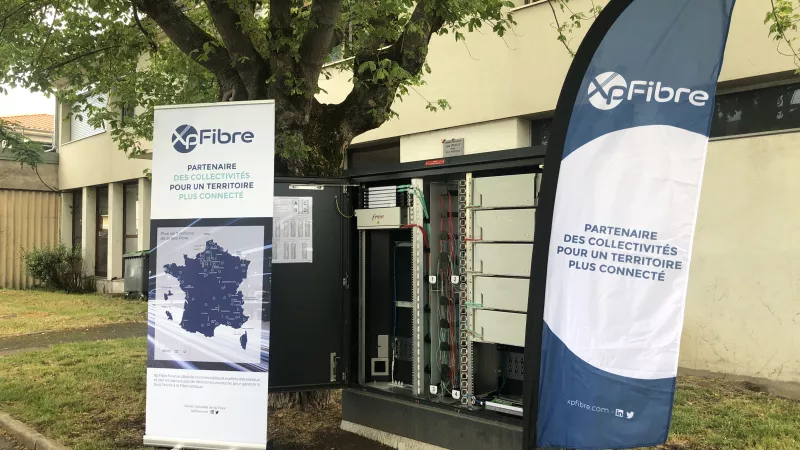 2021 - Vivien Cocquet, RCF63 - Une des 31 armoires du réseau fibre installé à Riom