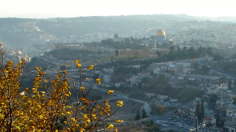 Wikimédia commons - La Vieille Ville de Jérusalem, avec vue sur la vallée du Cédron