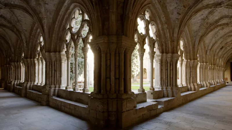 Wikimédia Commons - Le cloître de l'abbaye de Poblet