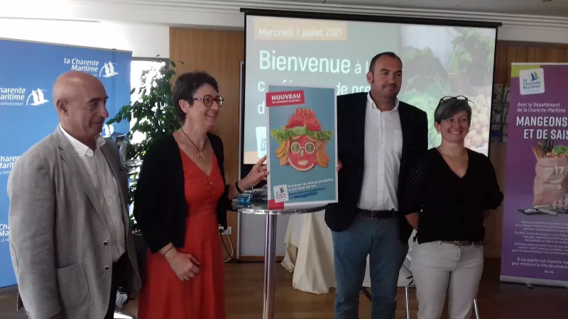 Françoise de Roffignac et Cédric Tranquard (Président de la Chambre d'Agriculture) lors du lancement du site manger17.fr