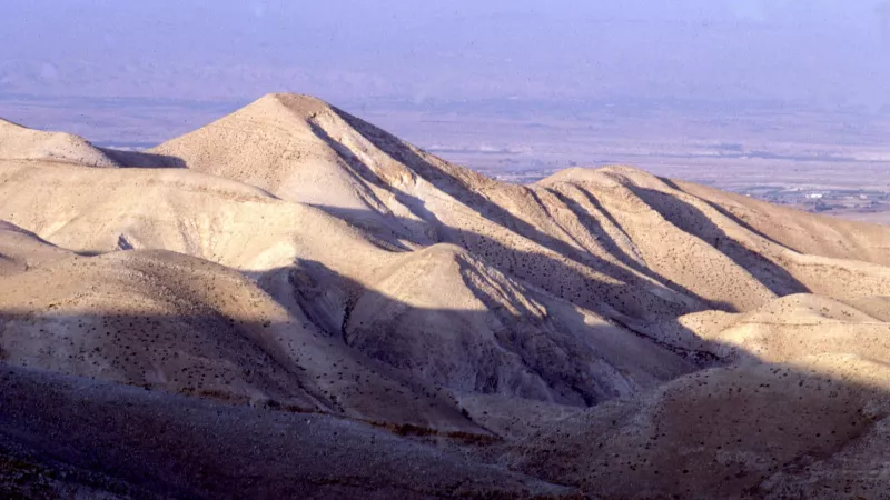 Le désert, c’est le lieu du silence : le mot grec qui désigne le désert signifie "le lieu privé de parole" ©Brigitte CAVANAGH/CIRIC