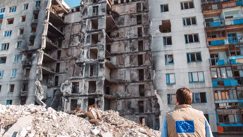 Un immeuble détruit  à Kiev par les bombardements russes. ©Flickr