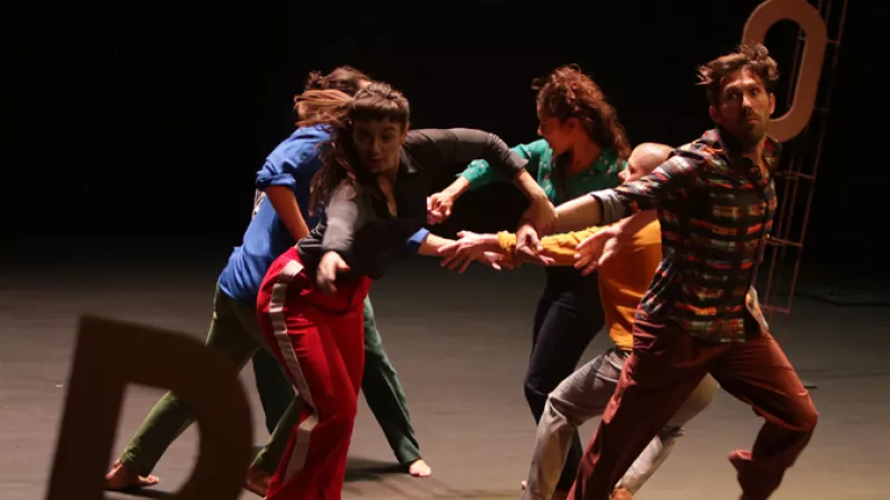 Les danseurs de la troupe "La Liseuse", dirigée par Georges Appaix 