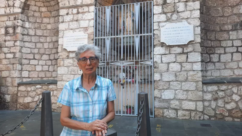 Babette, en haut de la rue du Malonat, nous raconte l'histoire de la Vierge - RCF 