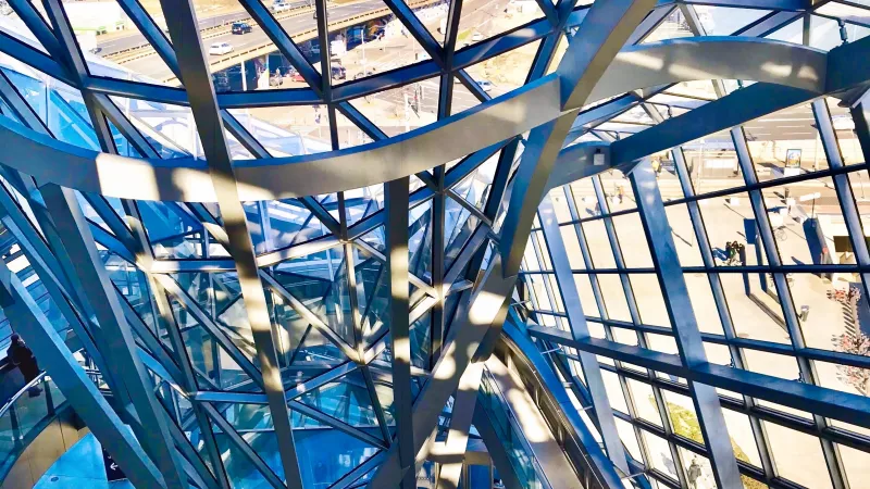 vue intérieure du musée - © Cécile Z via Unsplash
