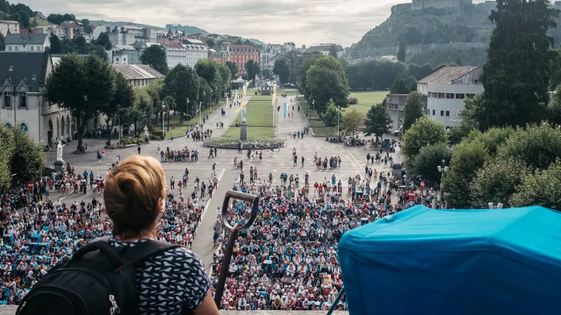 Le pèlerinage national de Lourdes rassemble ©Jean-Matthieu Gautier / Hans Lucas