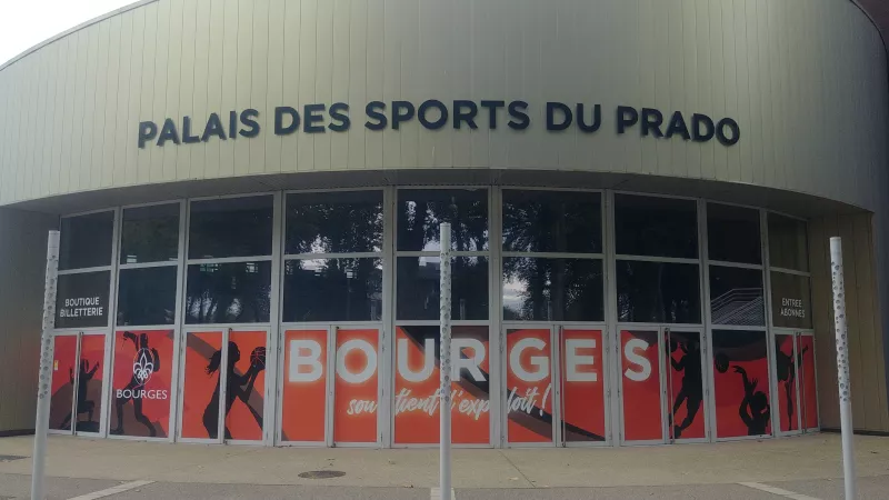 Le Palais des Sports du Prado, prêt à accueillir le retour de l'EuroLigue à Bourges © RCF - Guillaume Martin-Deguéret. 