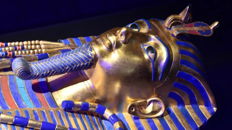Conservé au musée du Caire, le célèbre masque d’or est "le visage d’éternité que le roi veut présenter dans l’au-delà" ©Romain Doucelin / Hans Lucas
