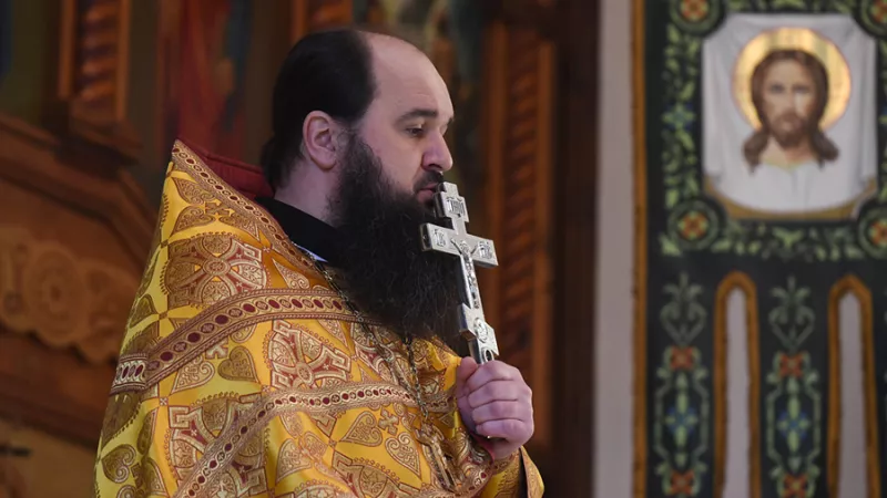 Messe dans une église orthodoxe rattachée au patriarcat de Moscou, à Oboukhiv, Ukraine, le 06/03/2022 ©Mehdi Chebil / Hans Lucas