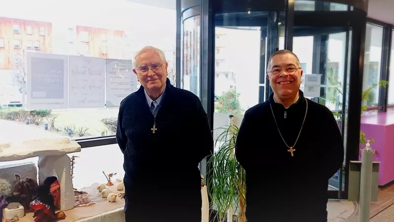 Le Père Paul Destable (à gauche), et le Frère Jean-Etienne Long ( à droite)