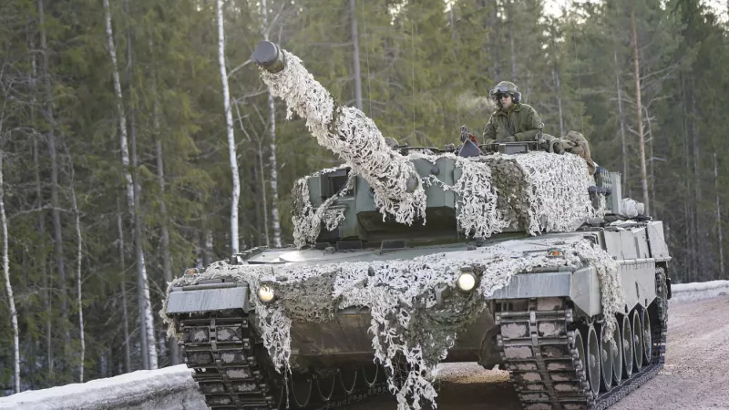 Un char Leopard 2 norvégien lors des manœuvres de l'OTAN Cold Response en 2022. Frederic Petry/Hans Lucas