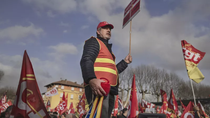 Manifestations et grèves contre la reforme des retraites a Carcassonne le 17 décembre 2019 lors de la première tentative de réforme des retraites par Emmanuel Macron / Photographie : Idriss Bigou-Gilles by HansLucas