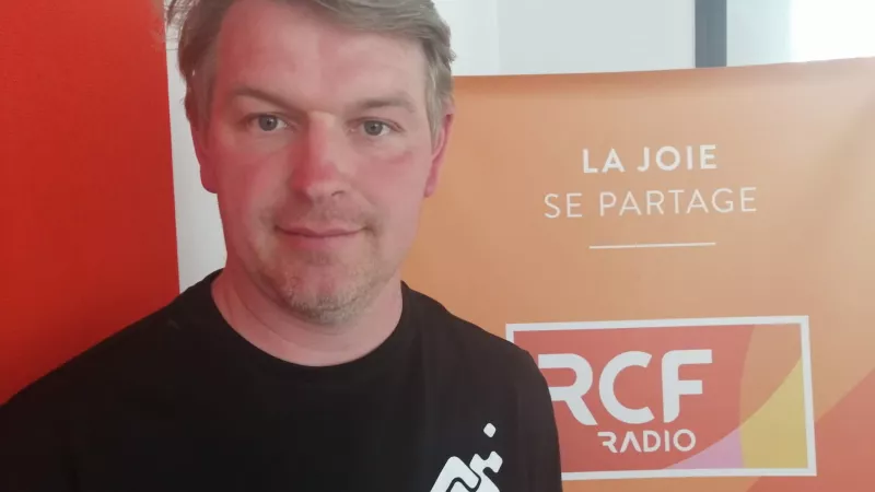 Alexandre Vrac, gérant de la boutique Trott'issime, à Alençon. ©A.C./RCF Orne
