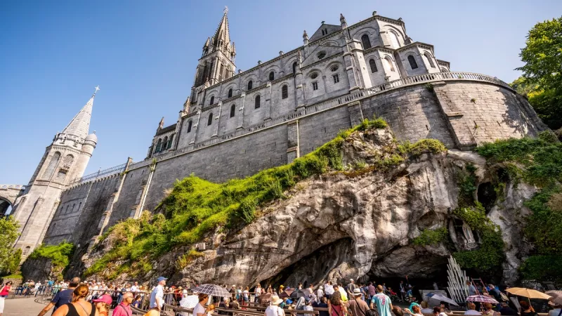La Basilique de l'Immaculée-Conception de Lourdes, France. ©Unsplash