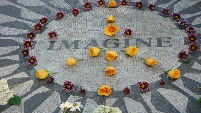 Hommage à John Lennon à Central Park, à New York. © Wikicommons