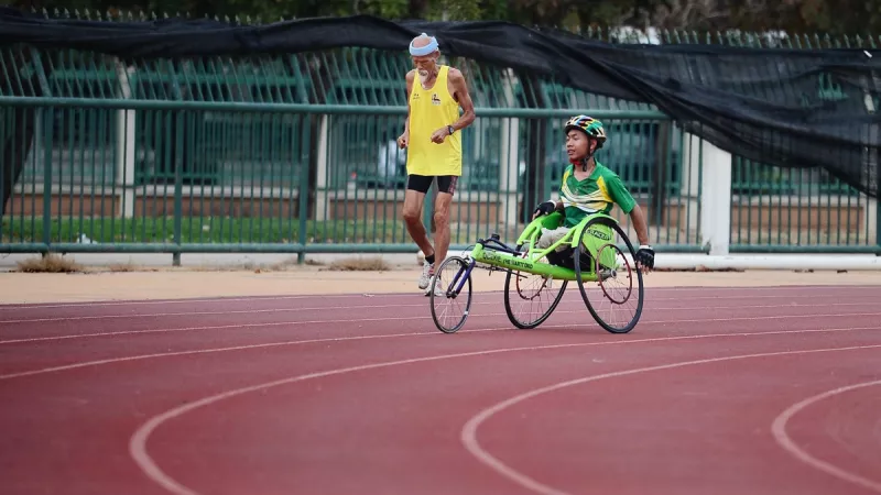 Athlètes paralympiques s'entrainant à Khon Kaen, en Thailand. 01/2018 ©Unsplash.  