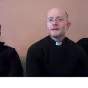 De gauche à droite : Père Yves-Marie Couet, Père Jean-Baptiste Nadler, Père PAtrick Monier