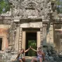 laurine et son amie au cambodge