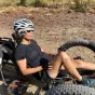 2020 - O. Chaloin - Olivia Chaloin sur son vélo spécialement adapté pour son périple en Australie