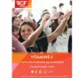 Titre Vitamine C Nièvre sur fond rose de rubrique Vie spirituelle avec croix creuse chrétienne sur la droite au dessus d'une pile de journaux de presse écrite quotidienne en bas à droite au premier plan