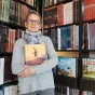 Marie-Claire Bour, qui tient la librairie Page 10/2 à Vendôme © Julie Rolland