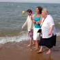 À Cabourg, quelques jours de vacances pour les personnes âgées démunies © Association Les Petits frères des pauvres