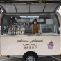 Stéfy, dans son food truck "Rhapsodie gourmande" © RCF - Catherine Brys.