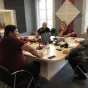 Roger Cayzelle et ses clubbers dans les studios de RCF à Metz